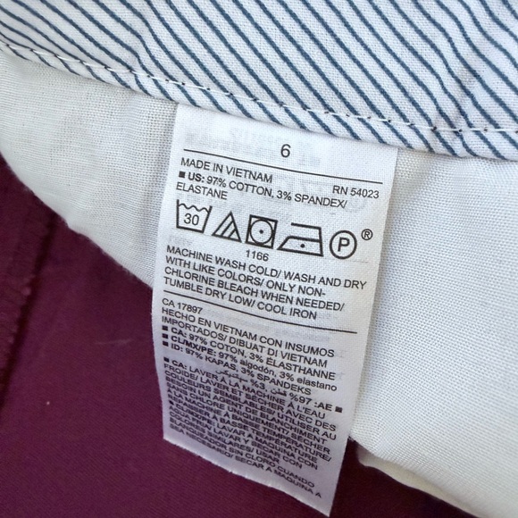 NWT Old Navy Maroon (or burgundy?) Everyday Shorts Sz 6 - Picture 7 of 7